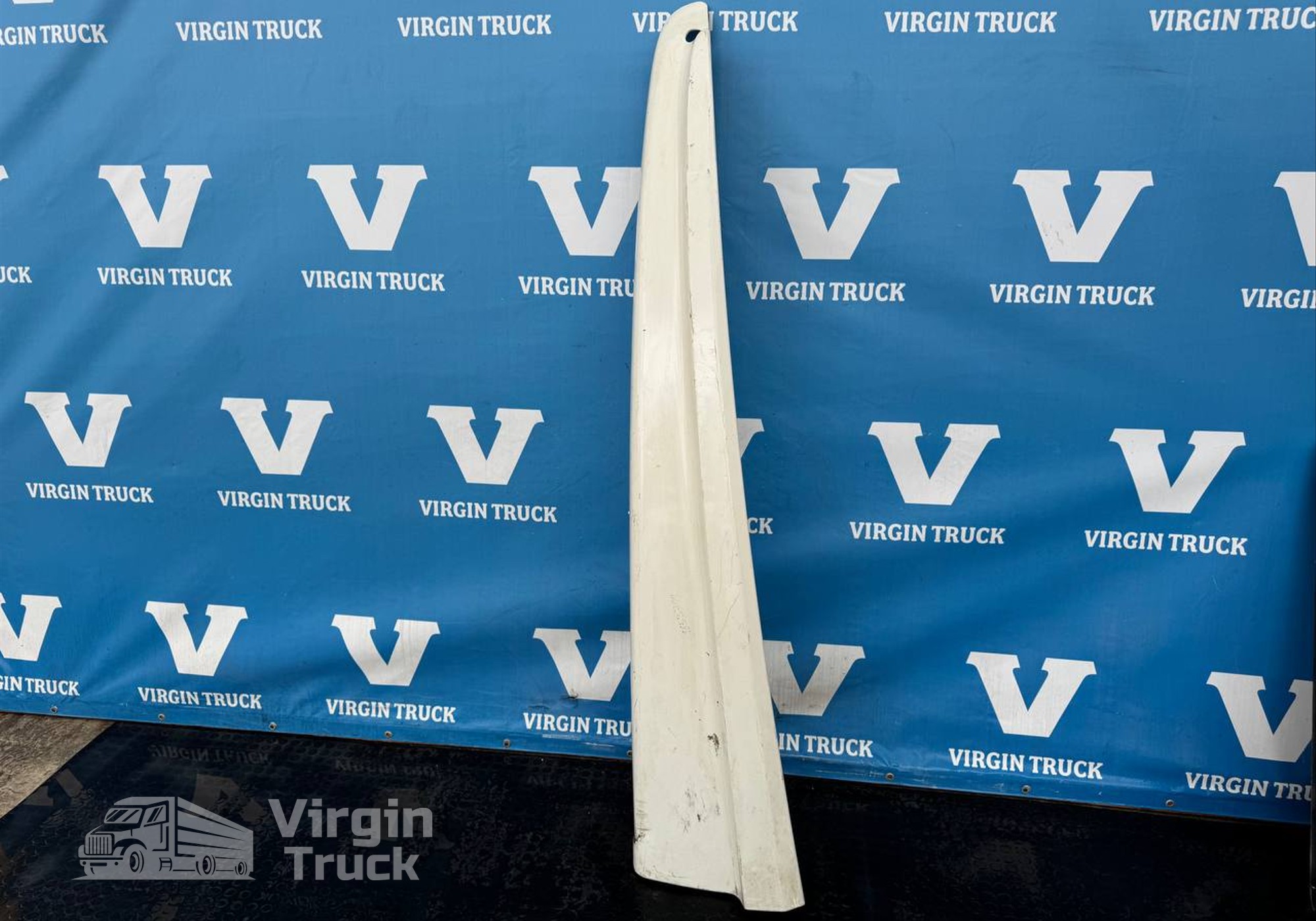 1653704 Спойлер кабины верхний правый для Daf XF105 (с 2005)