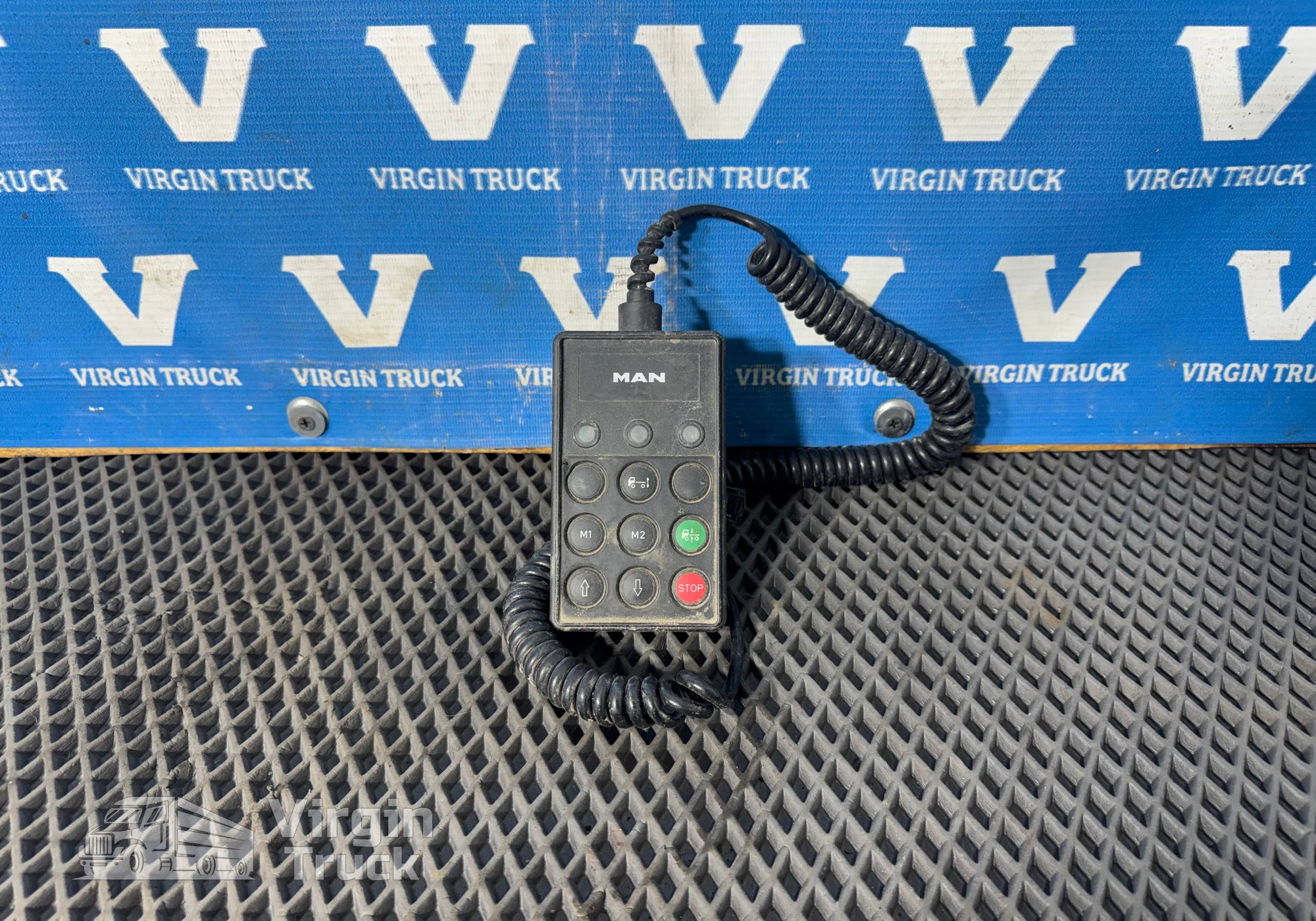 4460561380 Пульт управления пневмоподвеской