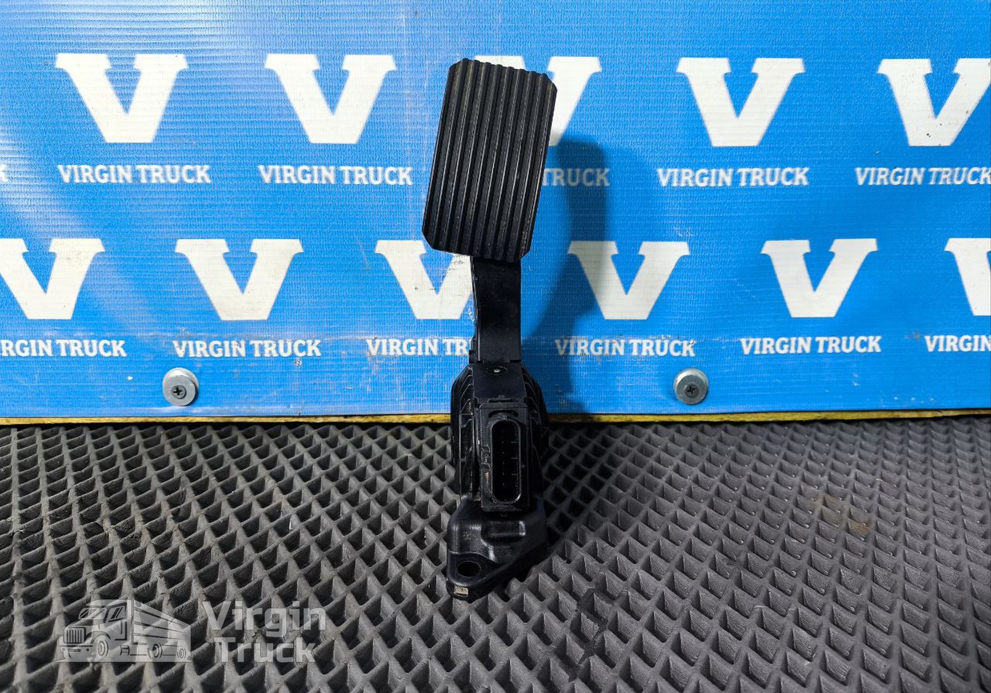 81259706110 Педаль газа для Man TGL