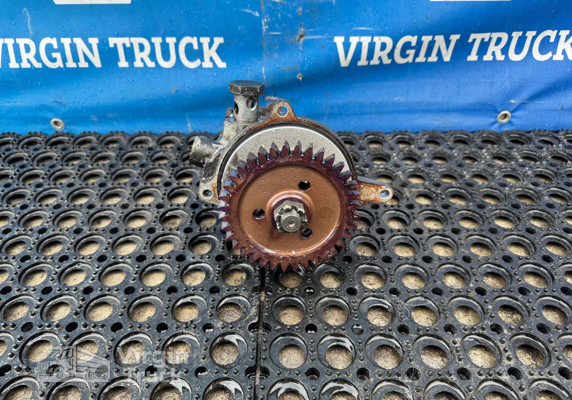 21110358 Насос ГУРа тннд для Renault T (с 2013)