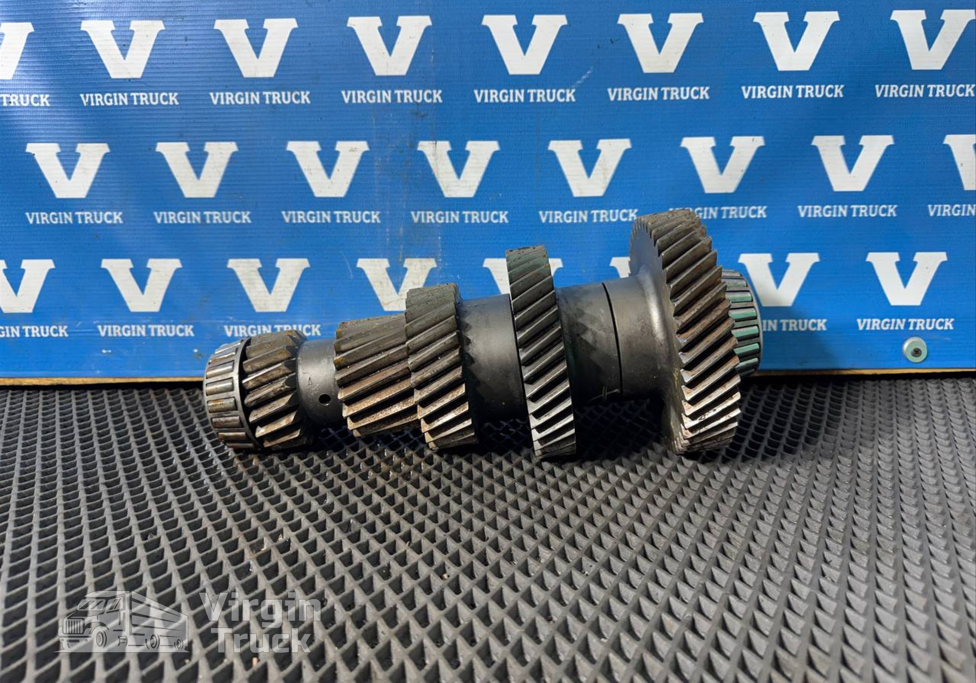 1327303034 Bал промежуточный АКПП ZF