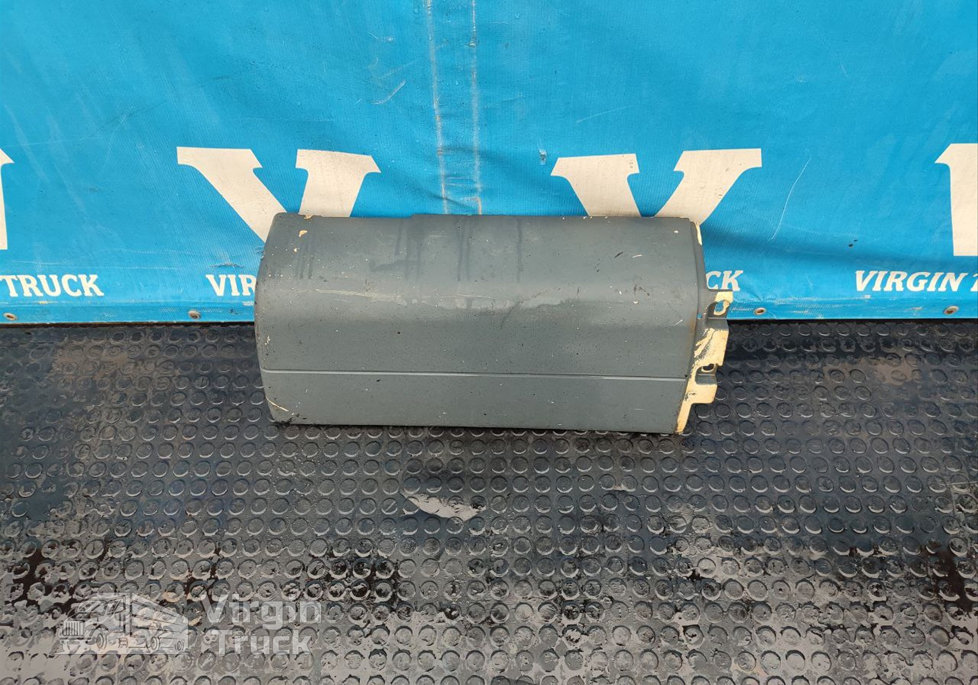 82615100058 Продолжение крыла правого для Man TGA