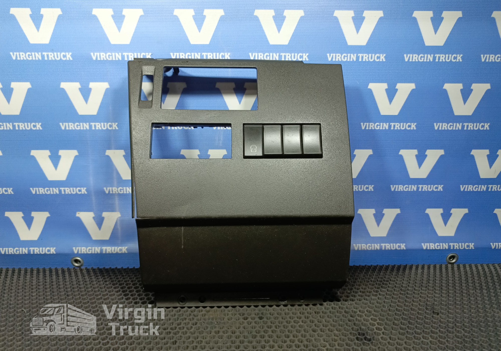 82214529 Накладка панели для Volvo FH 4 (с 2012)