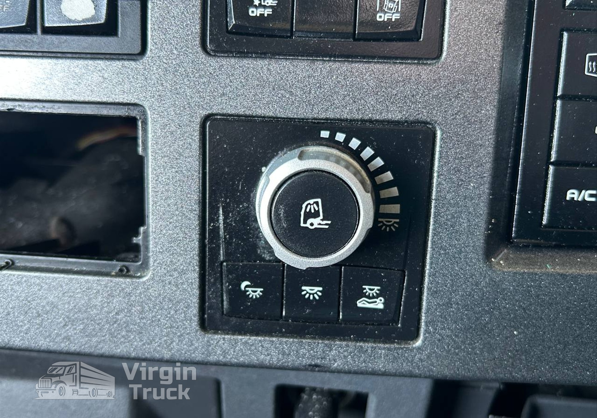 7421995058 Переключатель света для Renault T (с 2013)