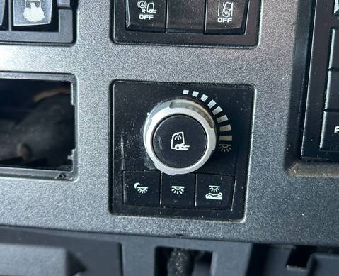 7421995058 Переключатель света для Renault T (с 2013)