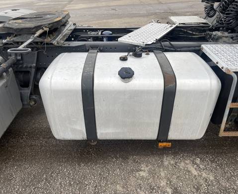 A9344700401 Бак топливный 650L 2017г. 1450x670x670мм для Mercedes-Benz