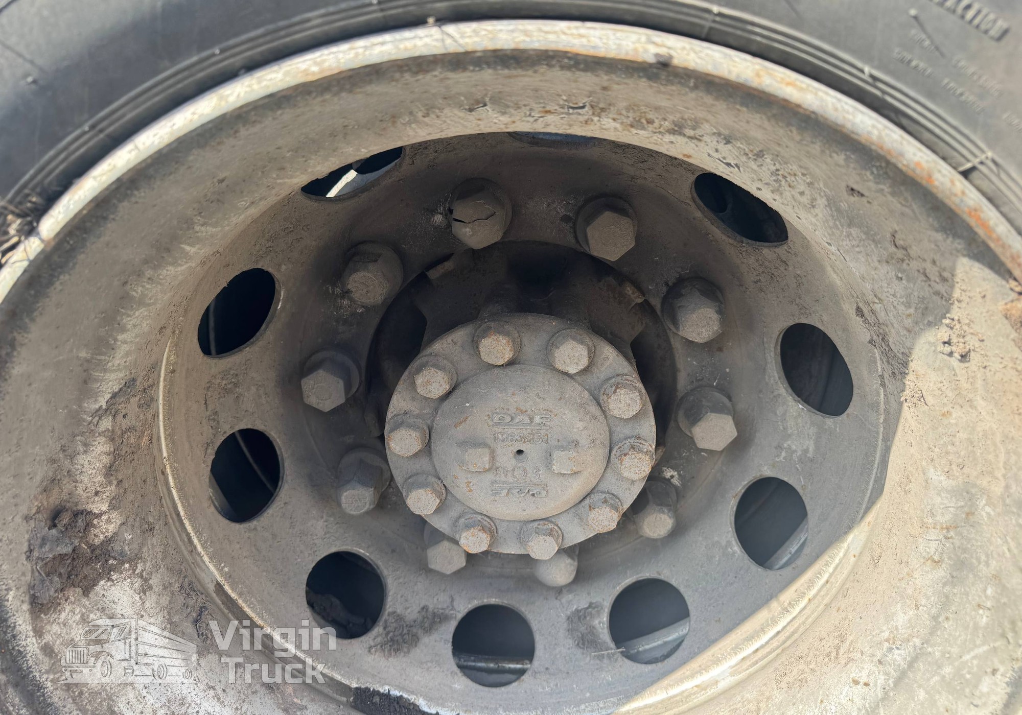 1363851 Полуось с блокировкой 2019г.