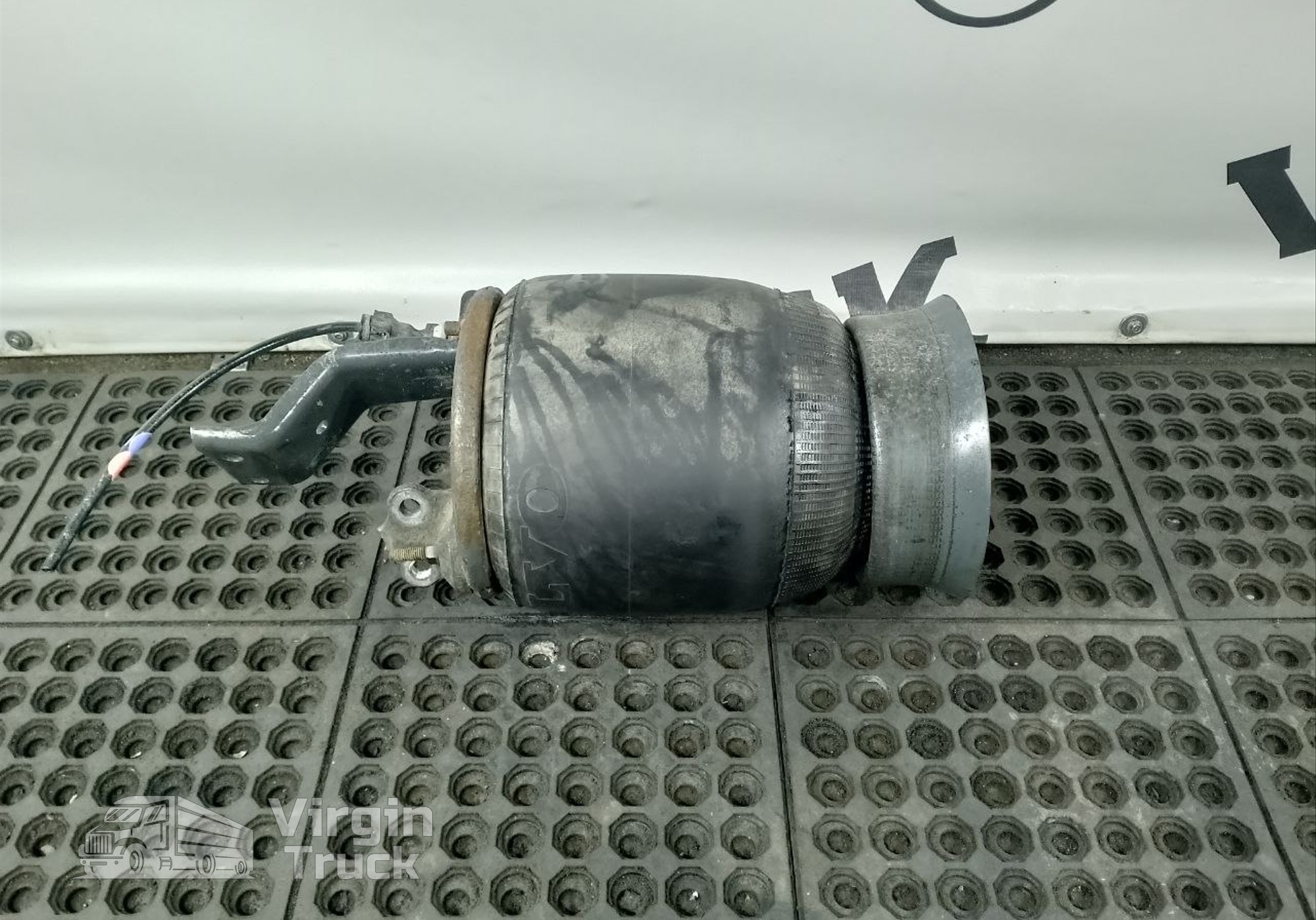 21224748 Подушка пневмоподвески задняя 2021г. для Volvo FH