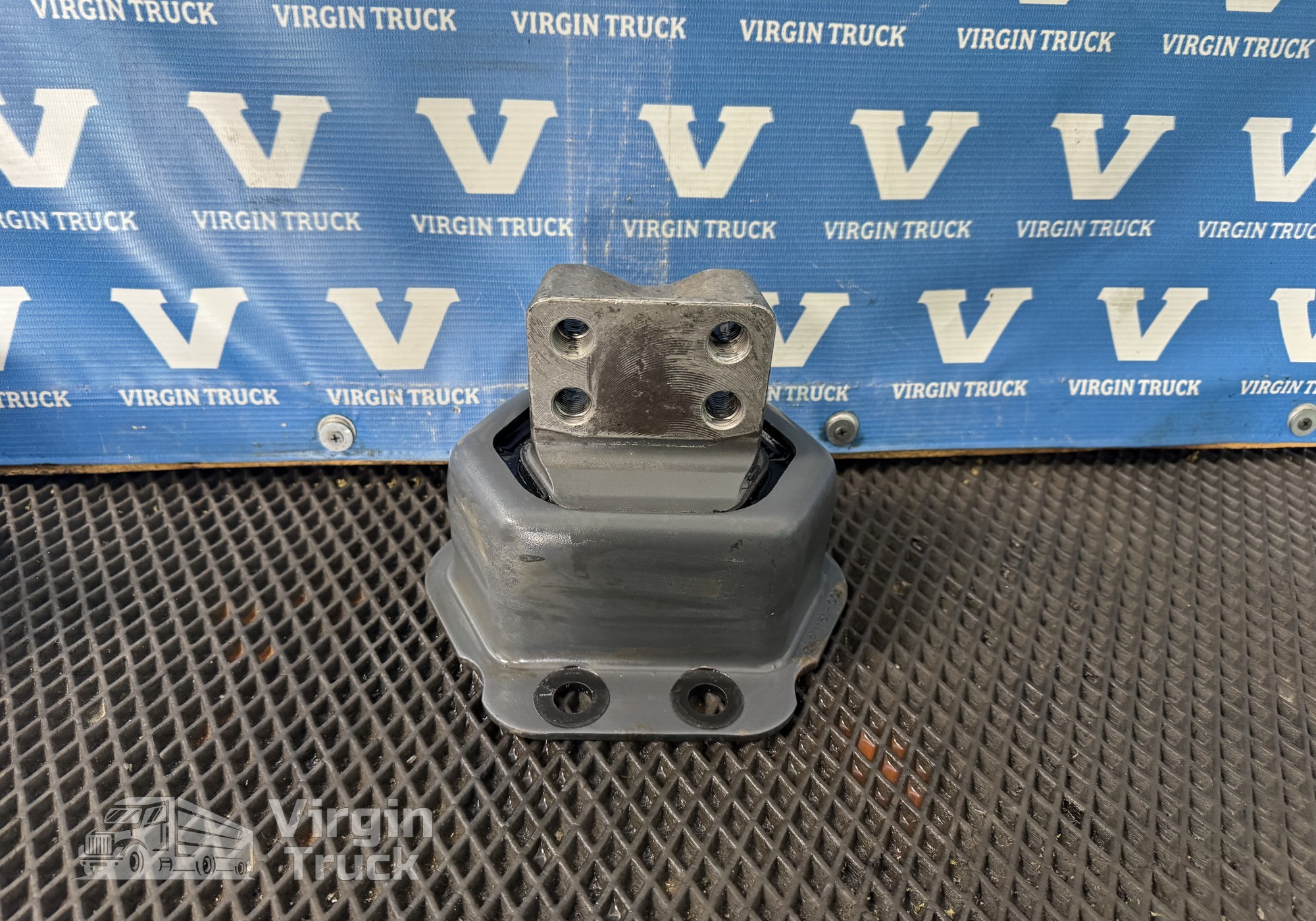 2307170 Подушка двигателя задняя 2021г для Daf XF106 (с 2012)