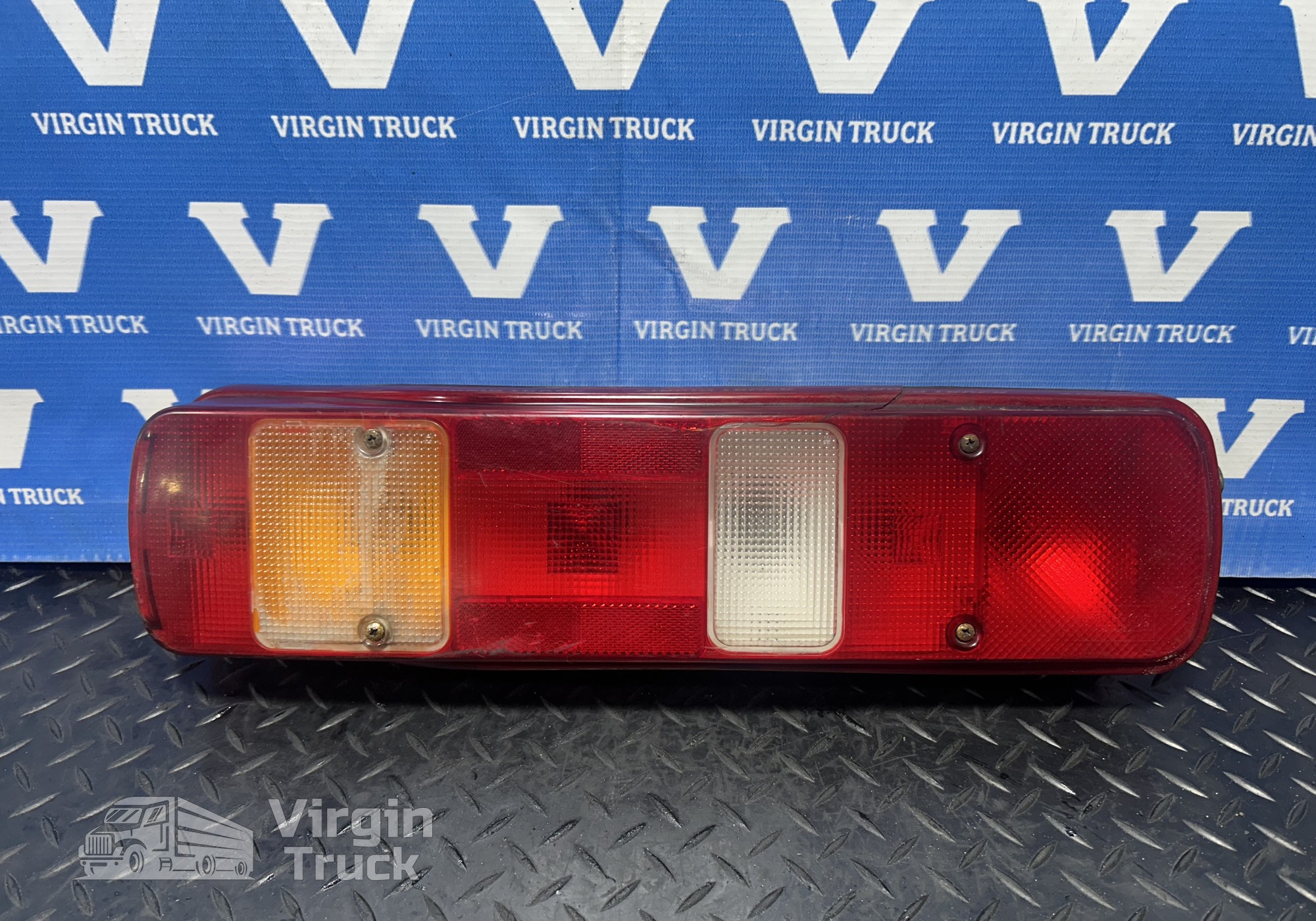 21063887 Фонарь задний для Volvo FH 4 (с 2012)