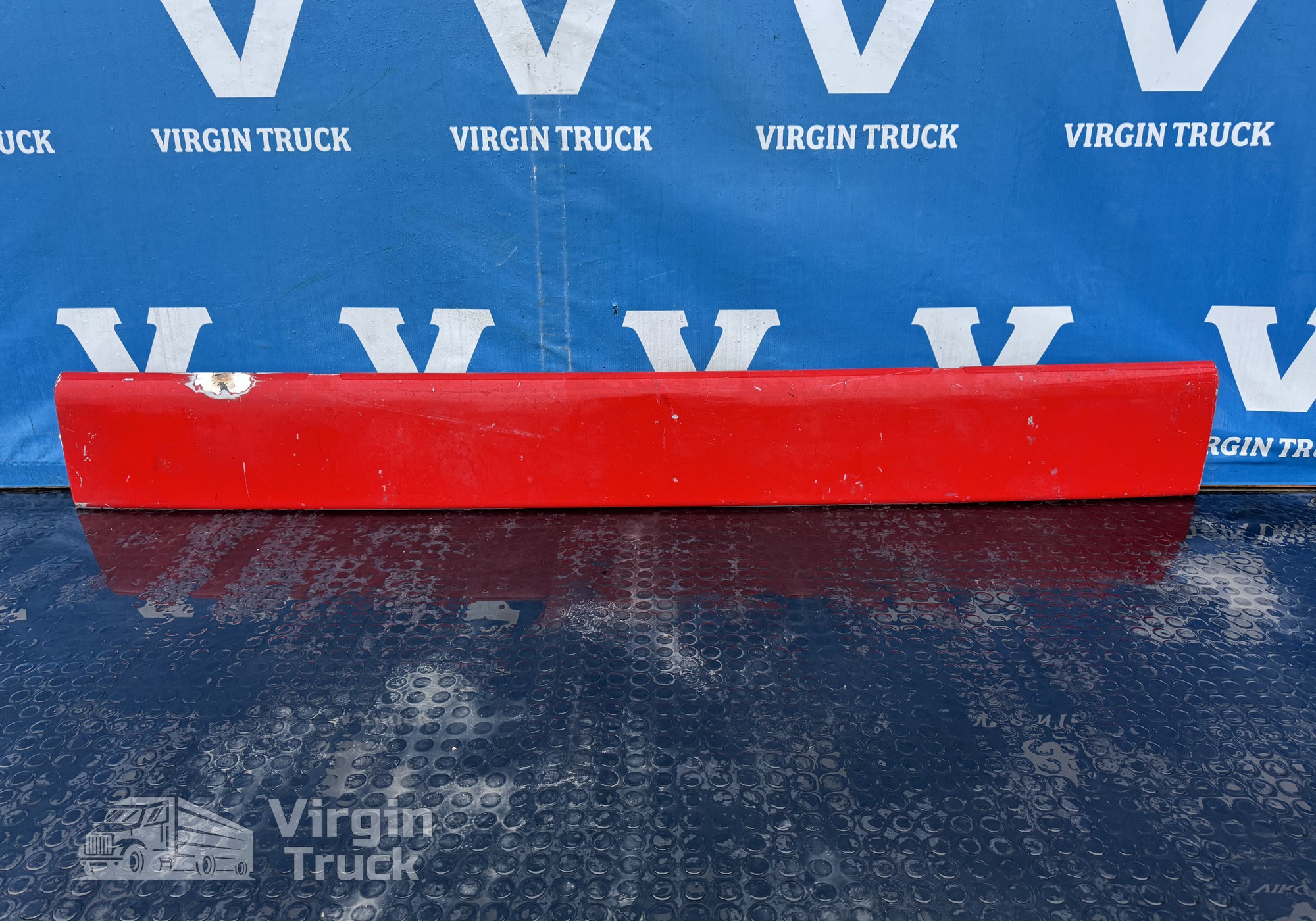 1400005 Накладка на капот для Daf XF105