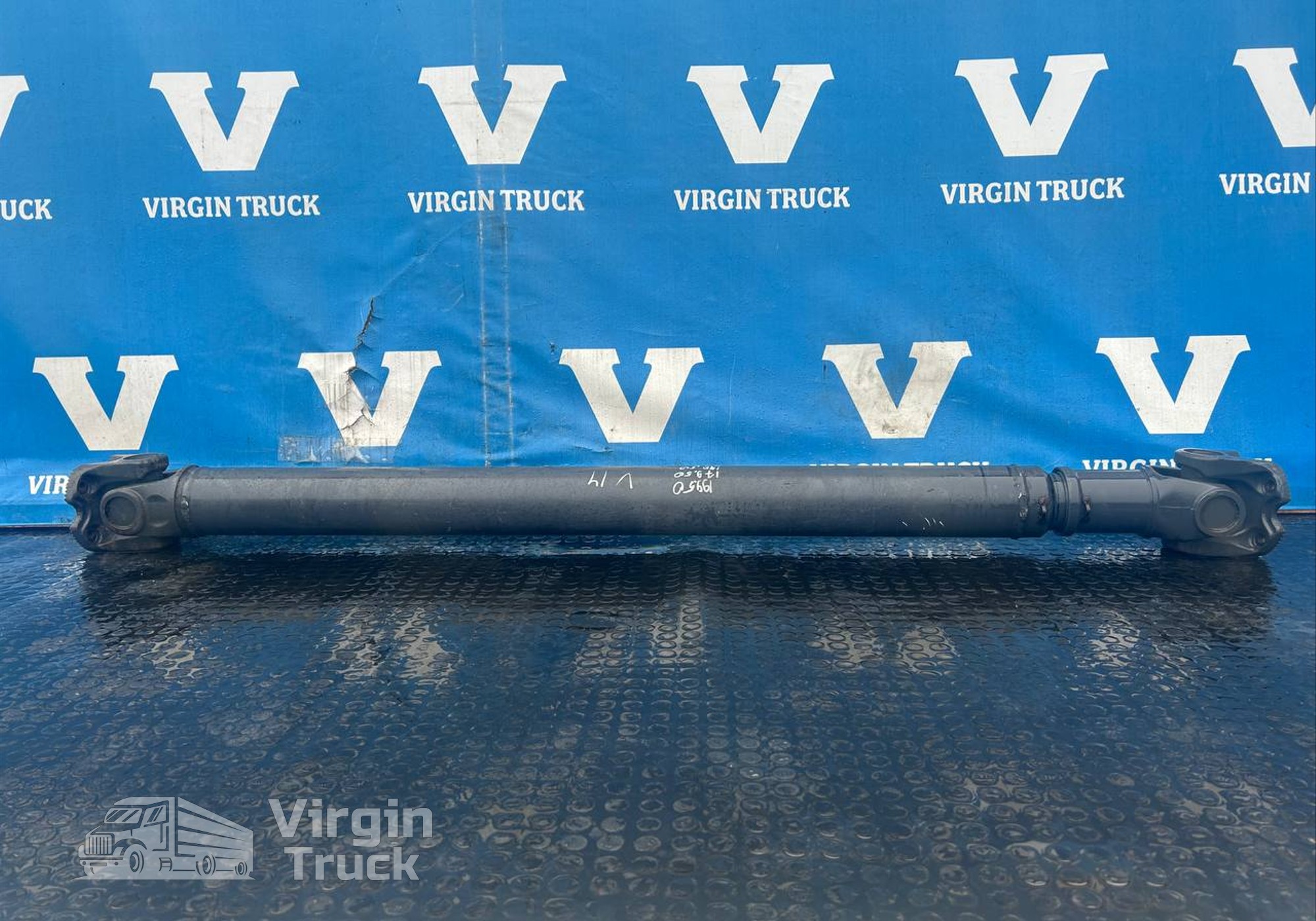 25635860 Вал карданный 199,5 мм для Volvo FH 4 (с 2012)