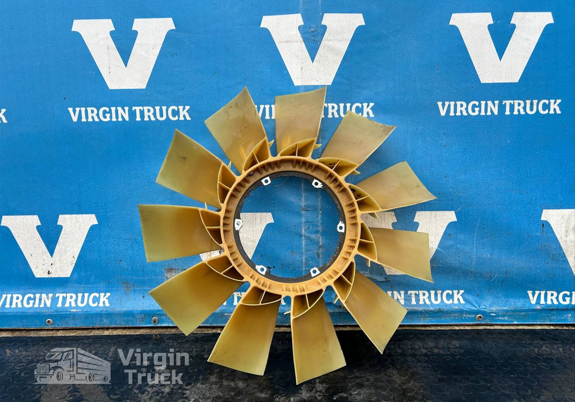 1644886 Крыльчатка вискомуфты для Daf XF105