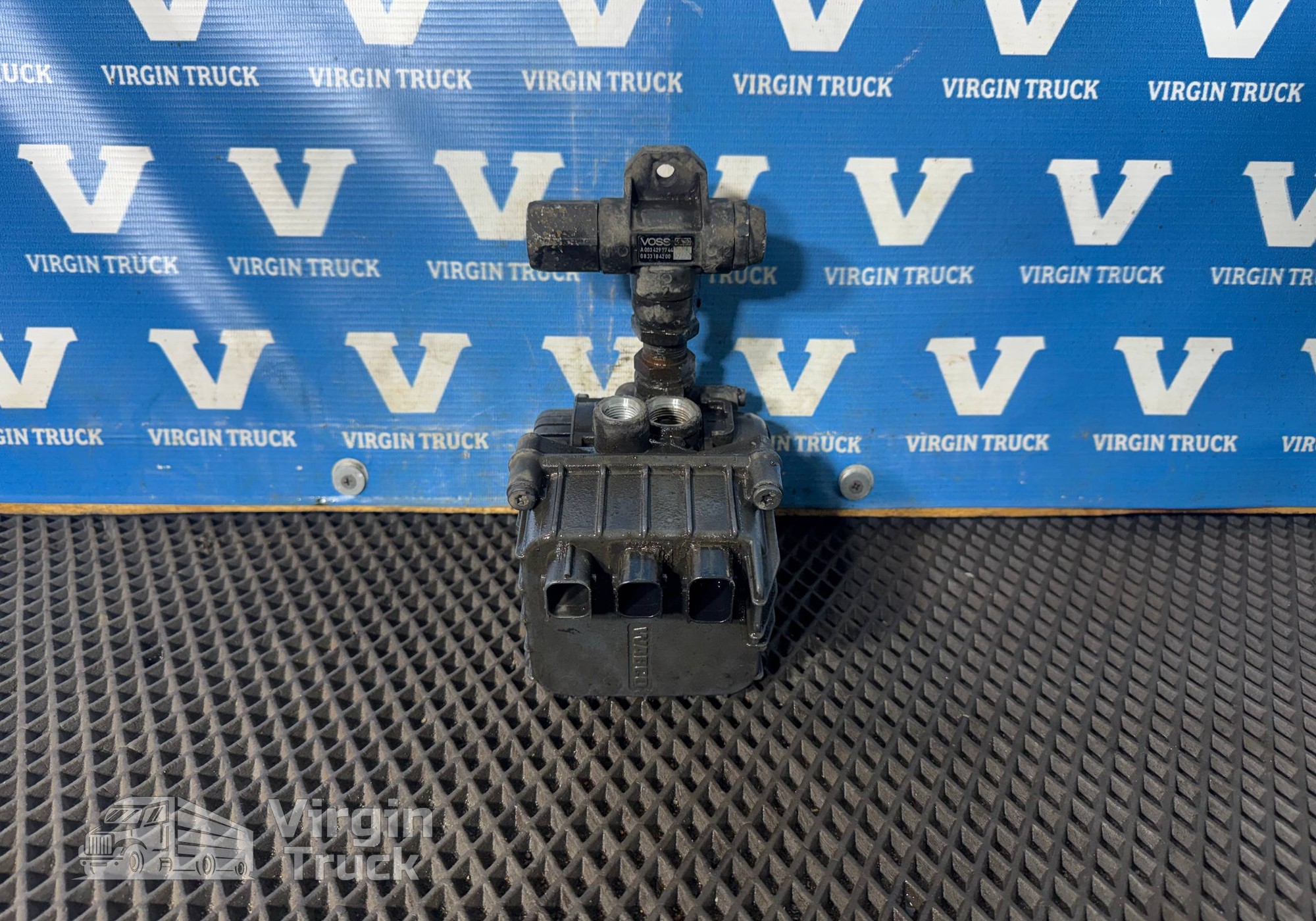 A0004297524 Модулятор EBS передний 2021г. для Mercedes-Benz Actros New Actros MP4 (с 2011)