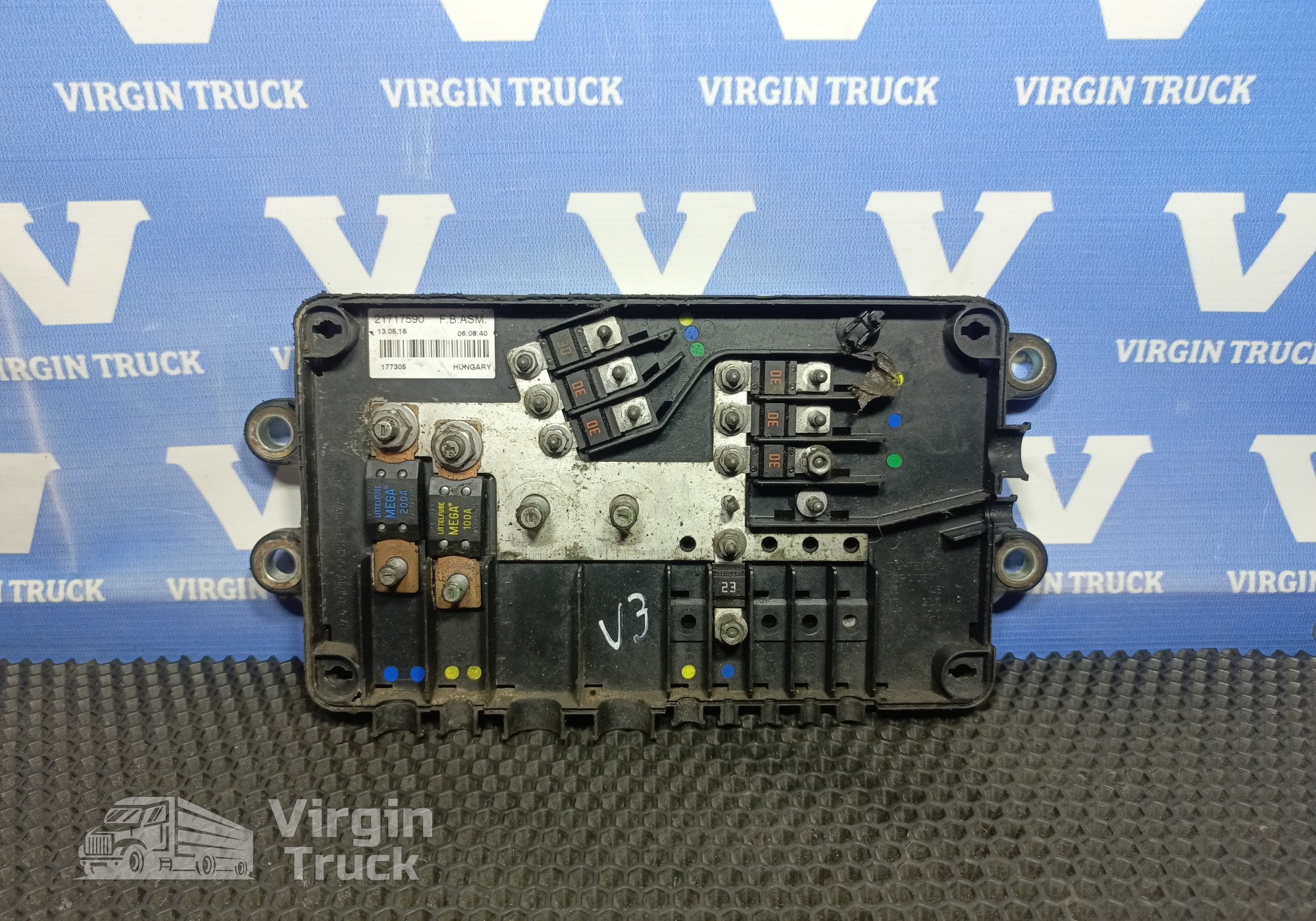 21717590 Блок силовых предохранителей для Renault T