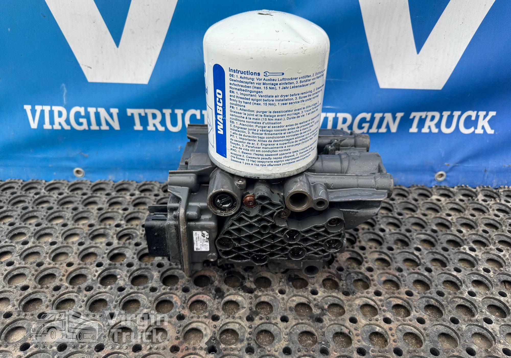 0004461664 Осушитель 2017г. для Mercedes-Benz Actros MP3 (с 2008)