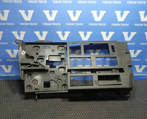82214560 Накладка на торпедо для Volvo FH 3 (с 2008 по 2012)