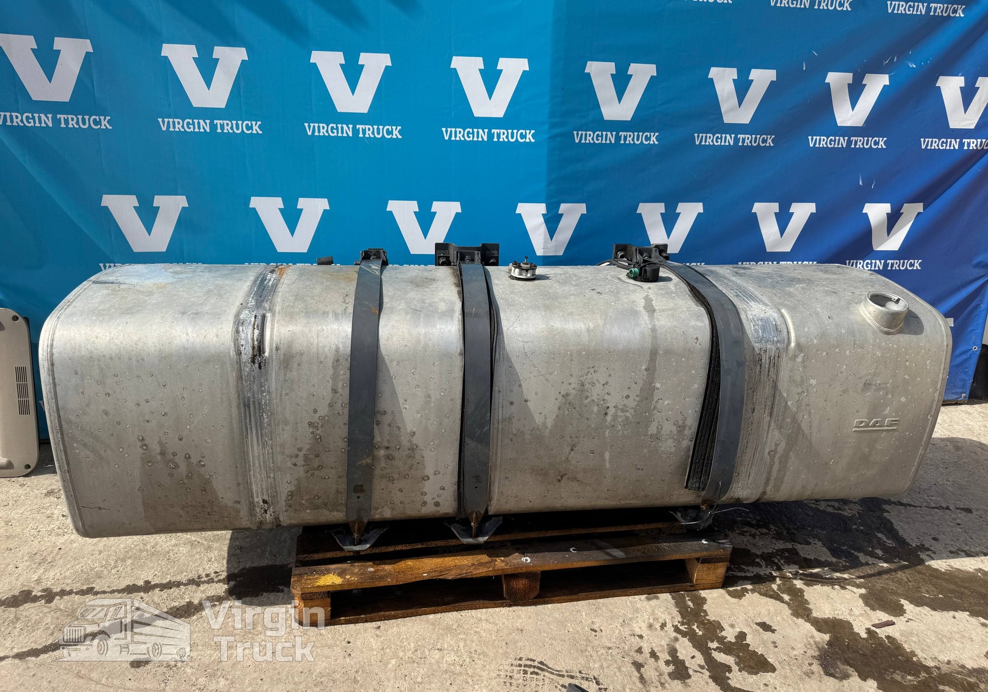 1673120 Бак топливный 850L для Daf XF105 (с 2005)