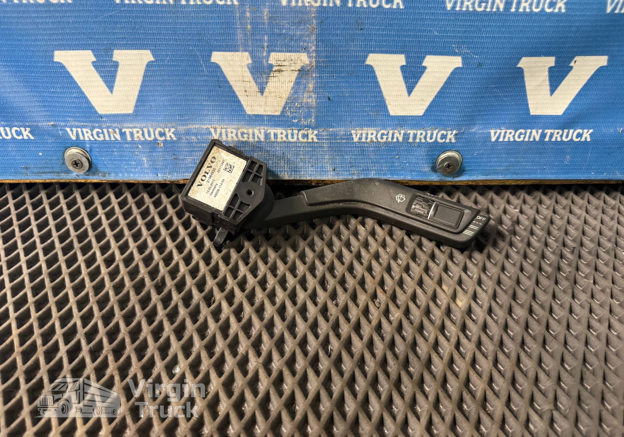 22860372 Переключатель дворников подрулевой