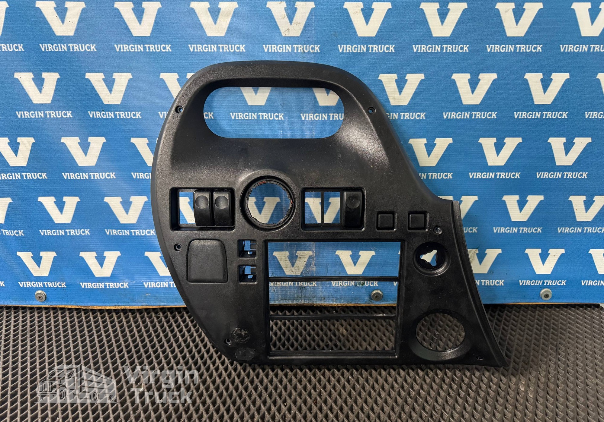 1634735 Накладка панели приборов для Daf XF105 (с 2005)