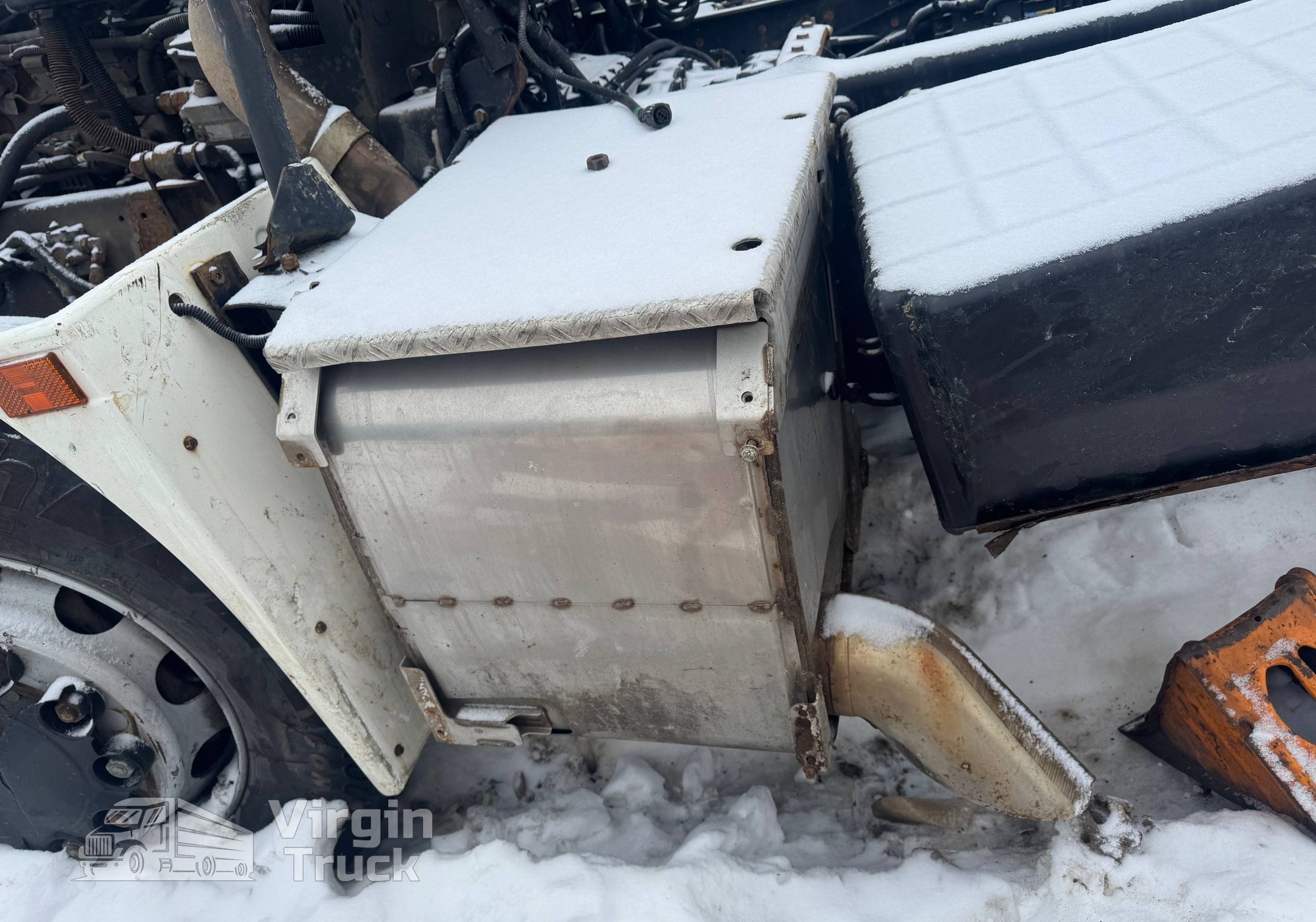 0024906514 Глушитель основной 2021г. для Mercedes-Benz Axor