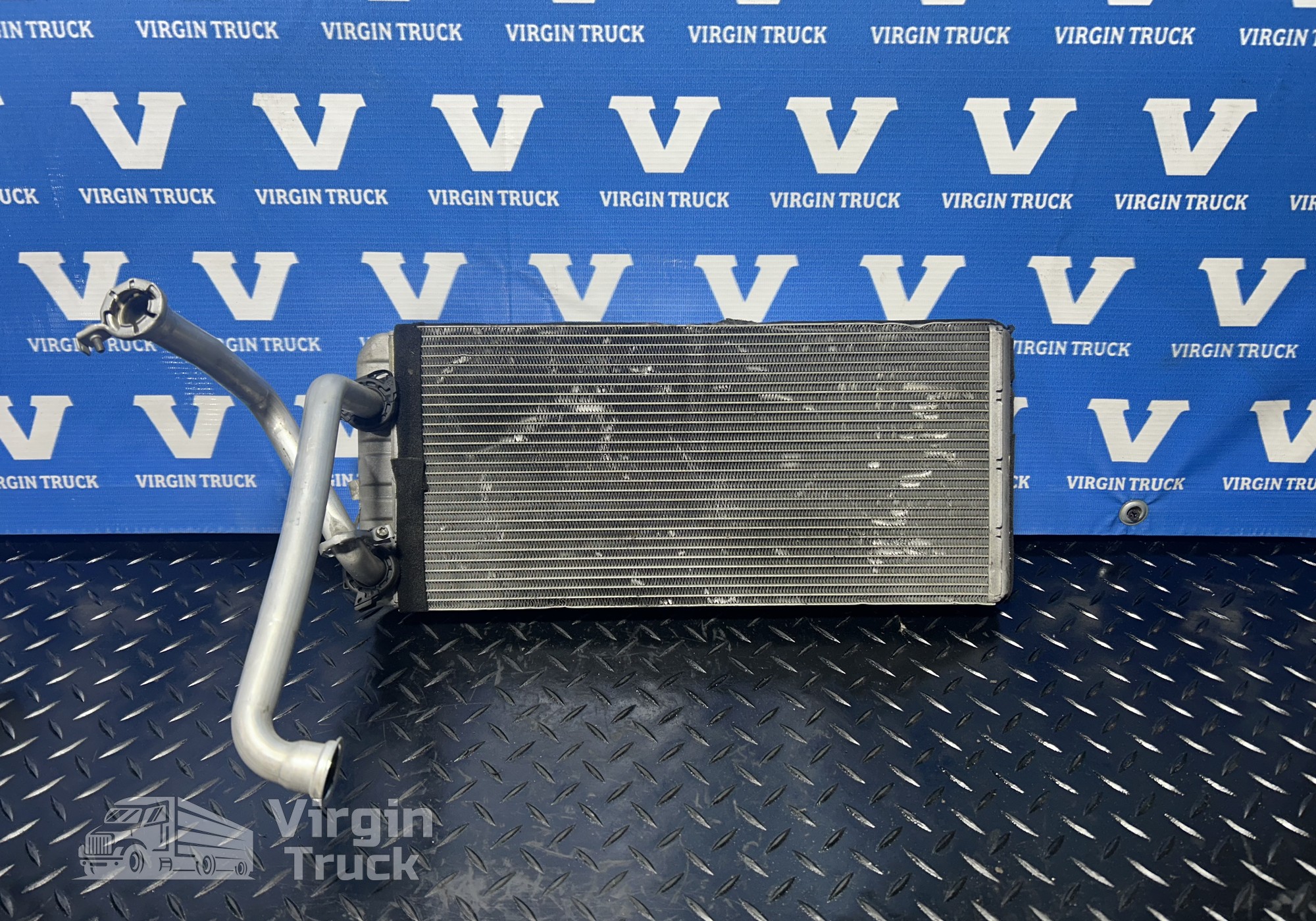 U3263366 Радиатор отопителя для Volvo FH 4 (с 2012)