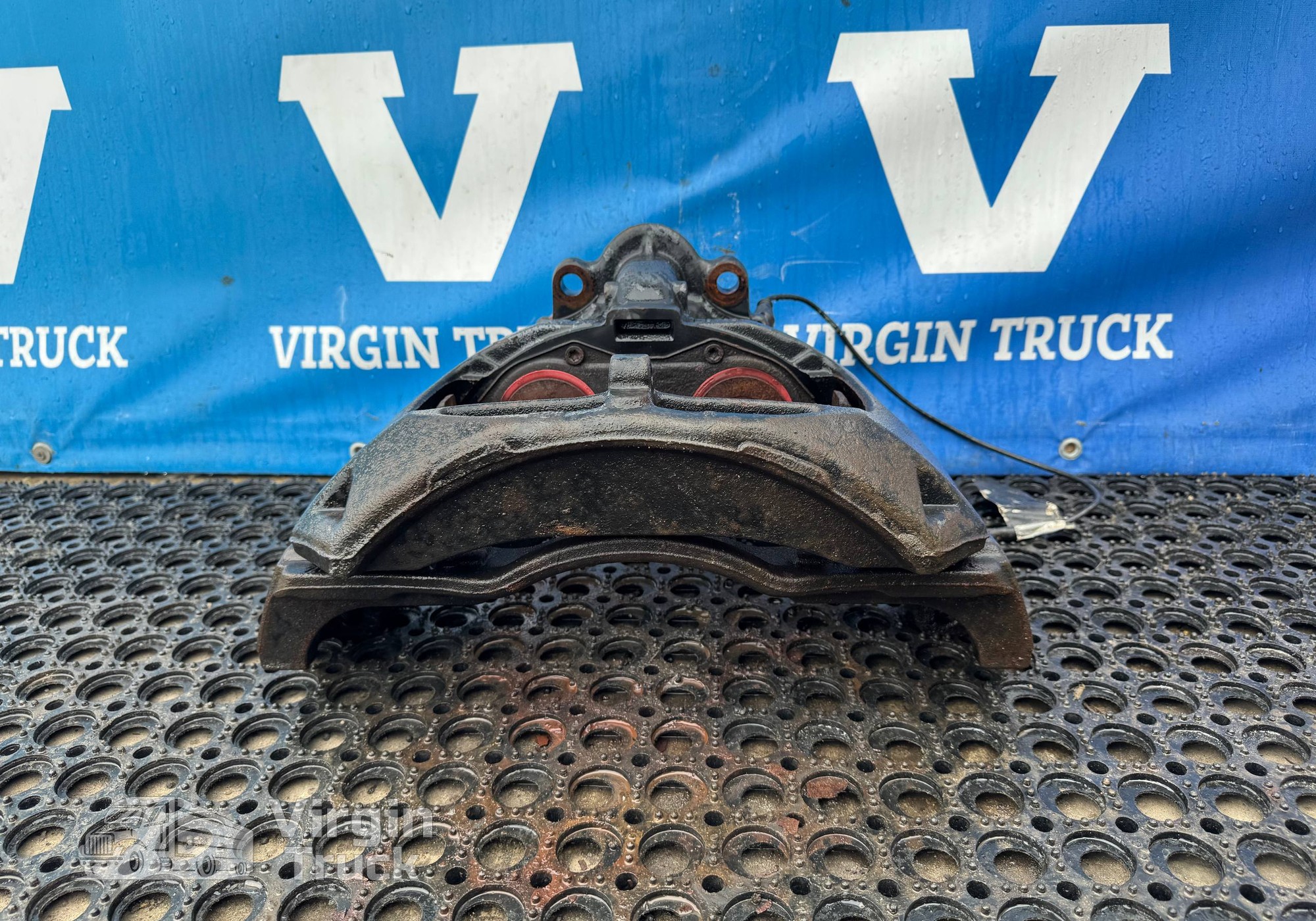 45104350117290 Суппорт передний левый для КАМАЗ 5490 (с 2013)