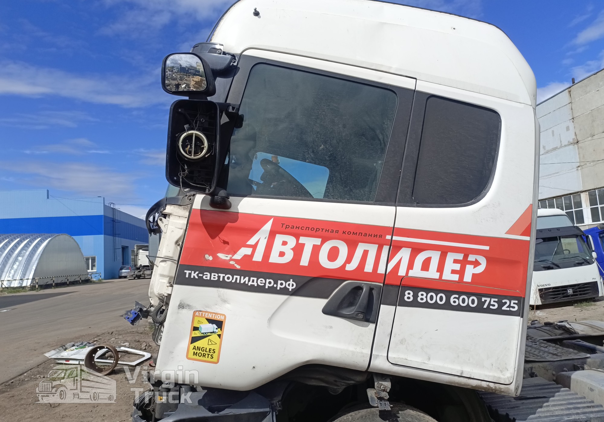 1476534 Дверь левая в сборе для Scania 5-series R (с 2004 по 2016)