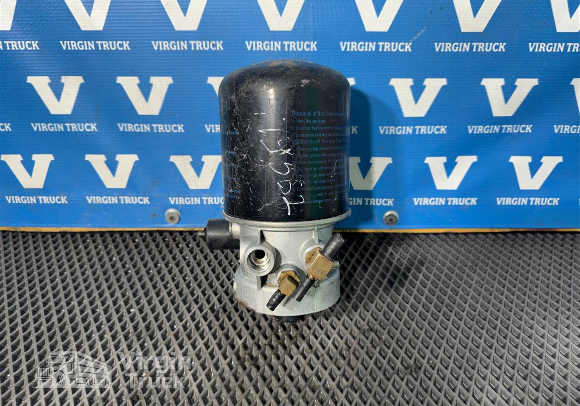 81521026209 Осушитель воздуха 12,5 бар для Man TGL