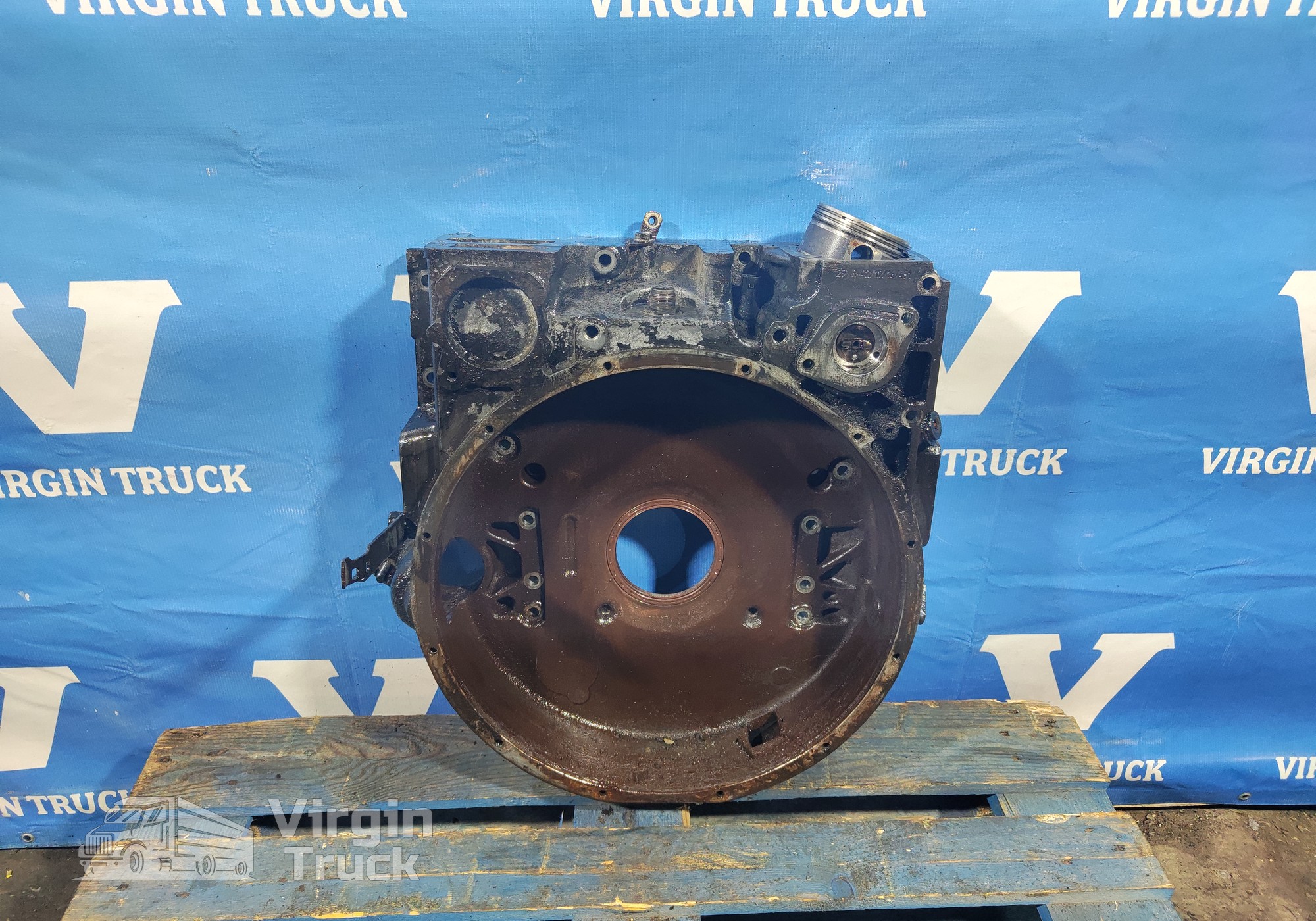 R5410152702 Крышка коленвала задняя для Mercedes-Benz Actros MP3 (с 2008)