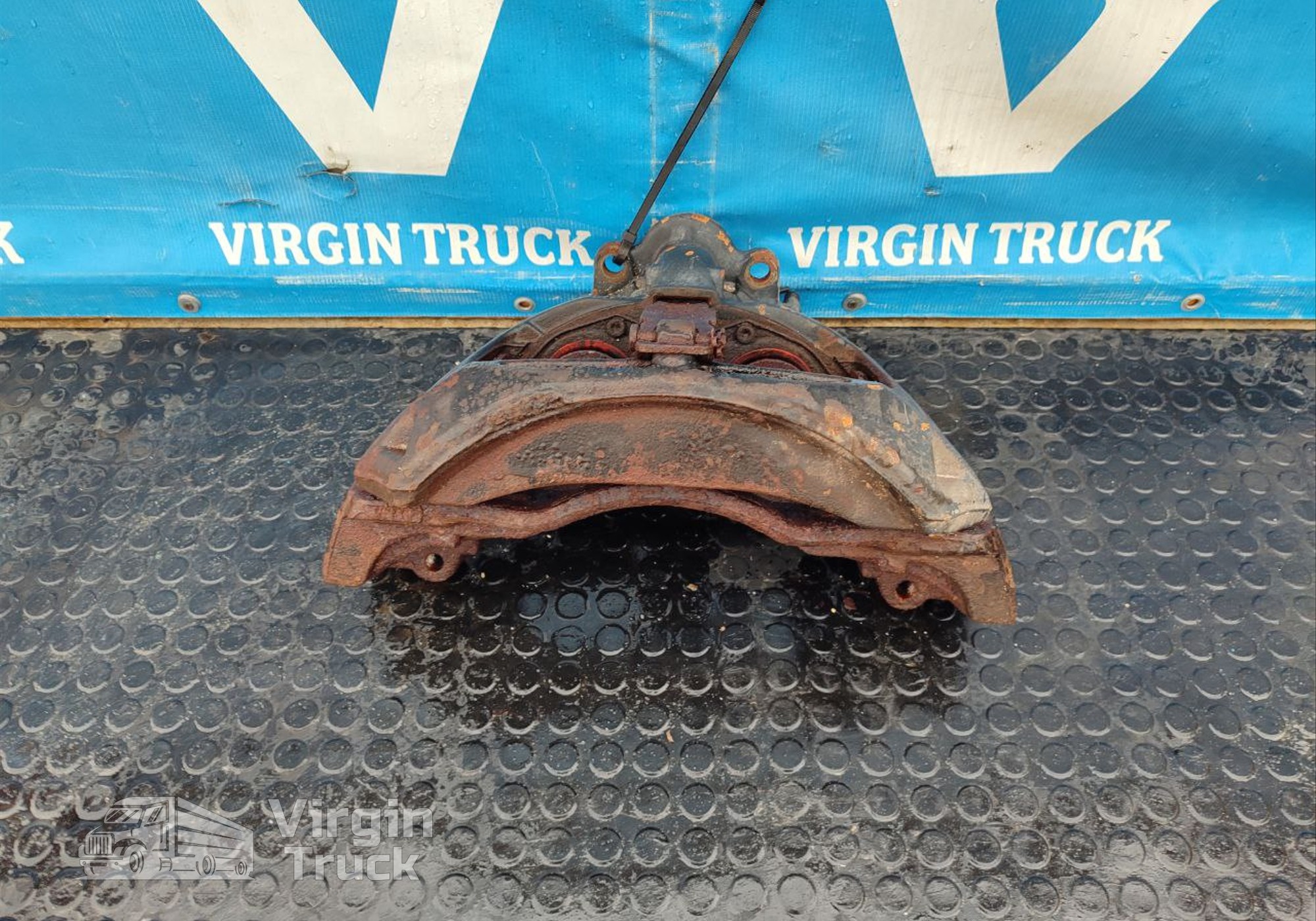 0004202602 Суппорт задний правый для Mercedes-Benz Axor