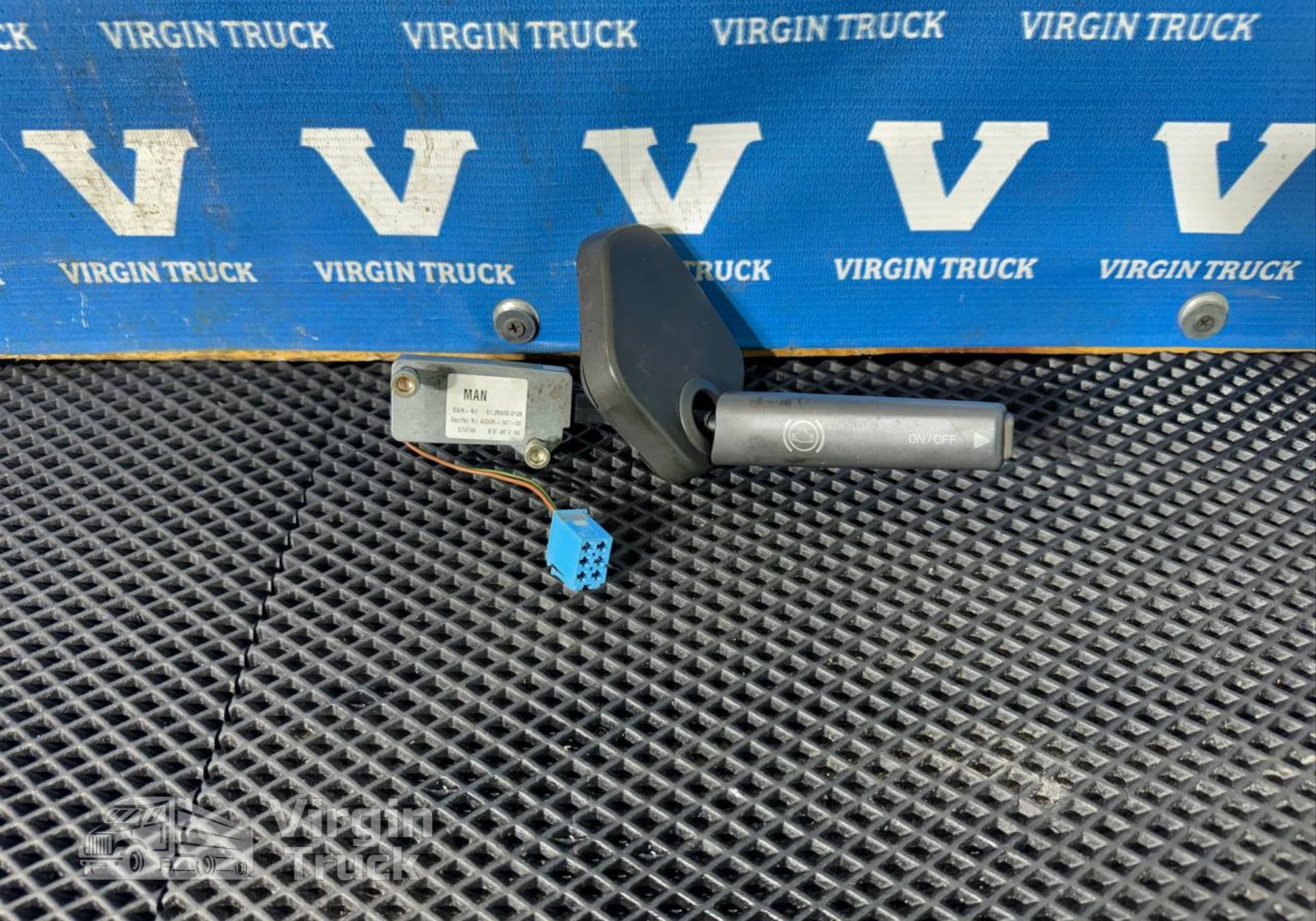 81255090125 Переключатель подрулевой ретардера для Man