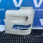 1398263 Облицовка фары левой