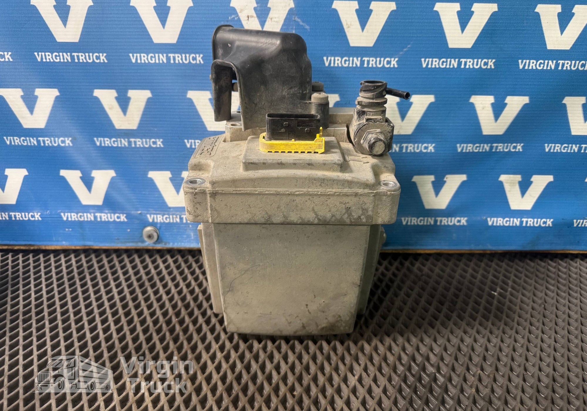 811540361390 Насос системы AdBlue для Man TGX II (с 2012)