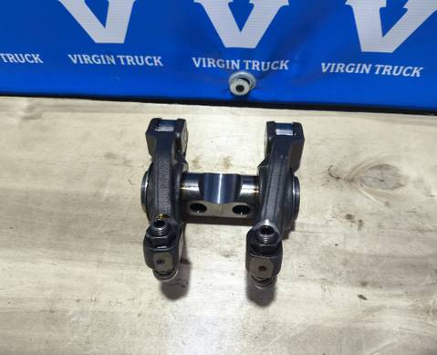 51042006074 Вал рокеров 2018г. для Man TGA