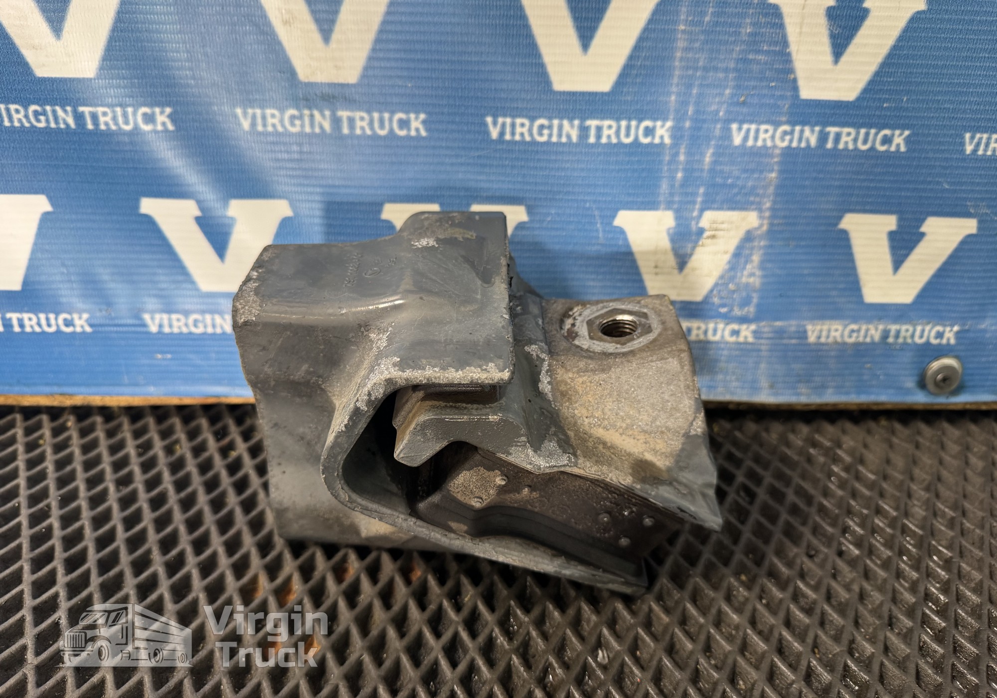 1929558 Подушка двигателя передняя 2021 г. для Daf CF I (с 2000 по 2006)