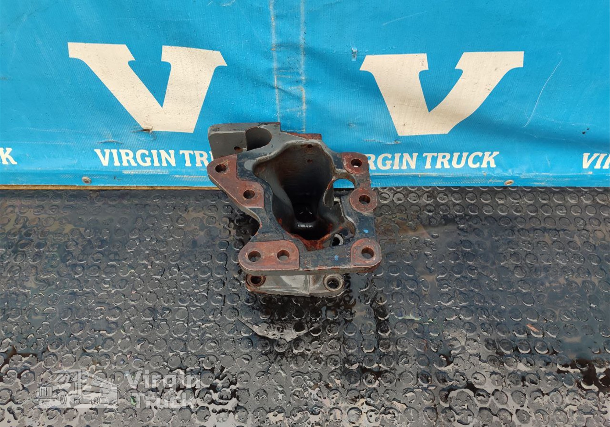 1733260 Кронштейн гидроусилителя для Daf XF105