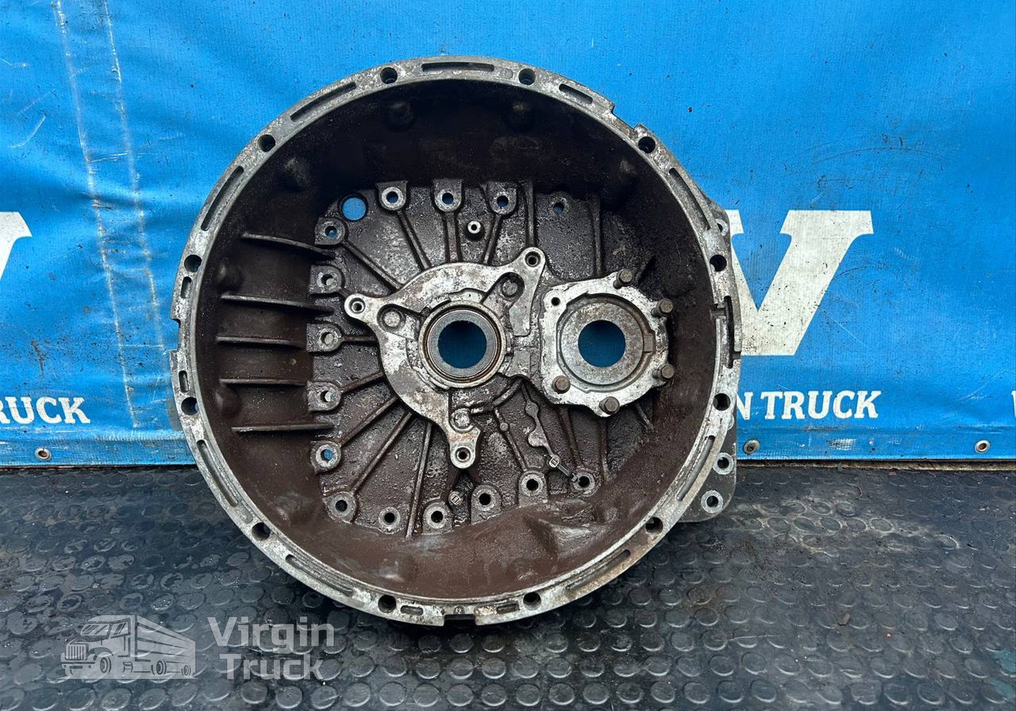 20483498 Корпус АКПП (колокол) для Volvo FM