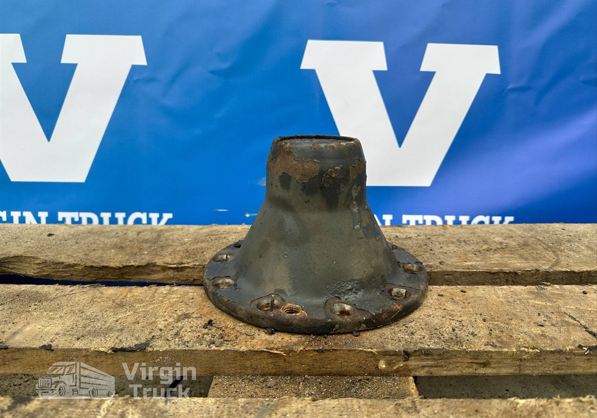 2437692 Крышка ступицы задней для Scania 5-series G (с 2004 по 2016)