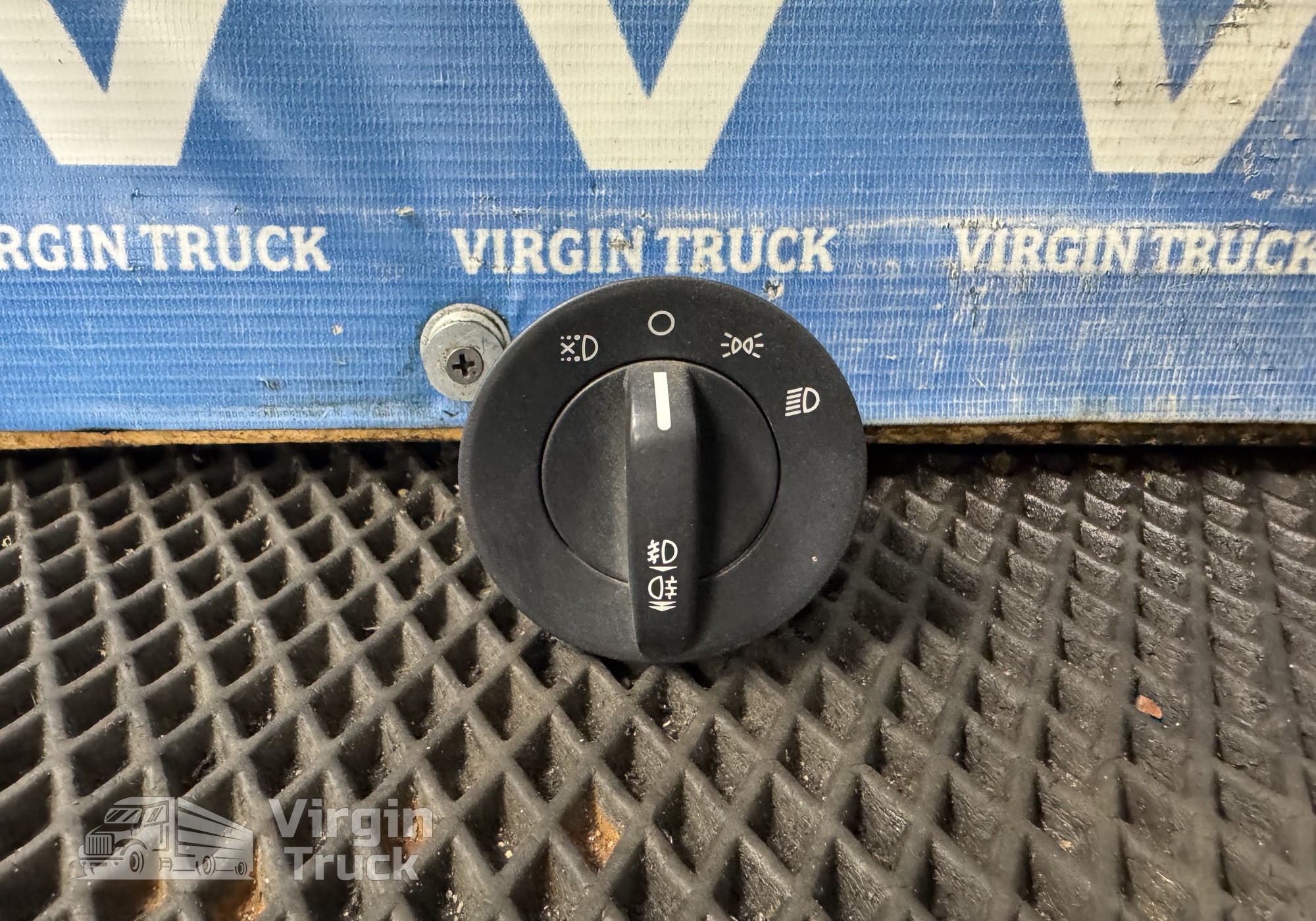 2188714 Переключатель света фар 2021г. для Daf XF106 (с 2012)