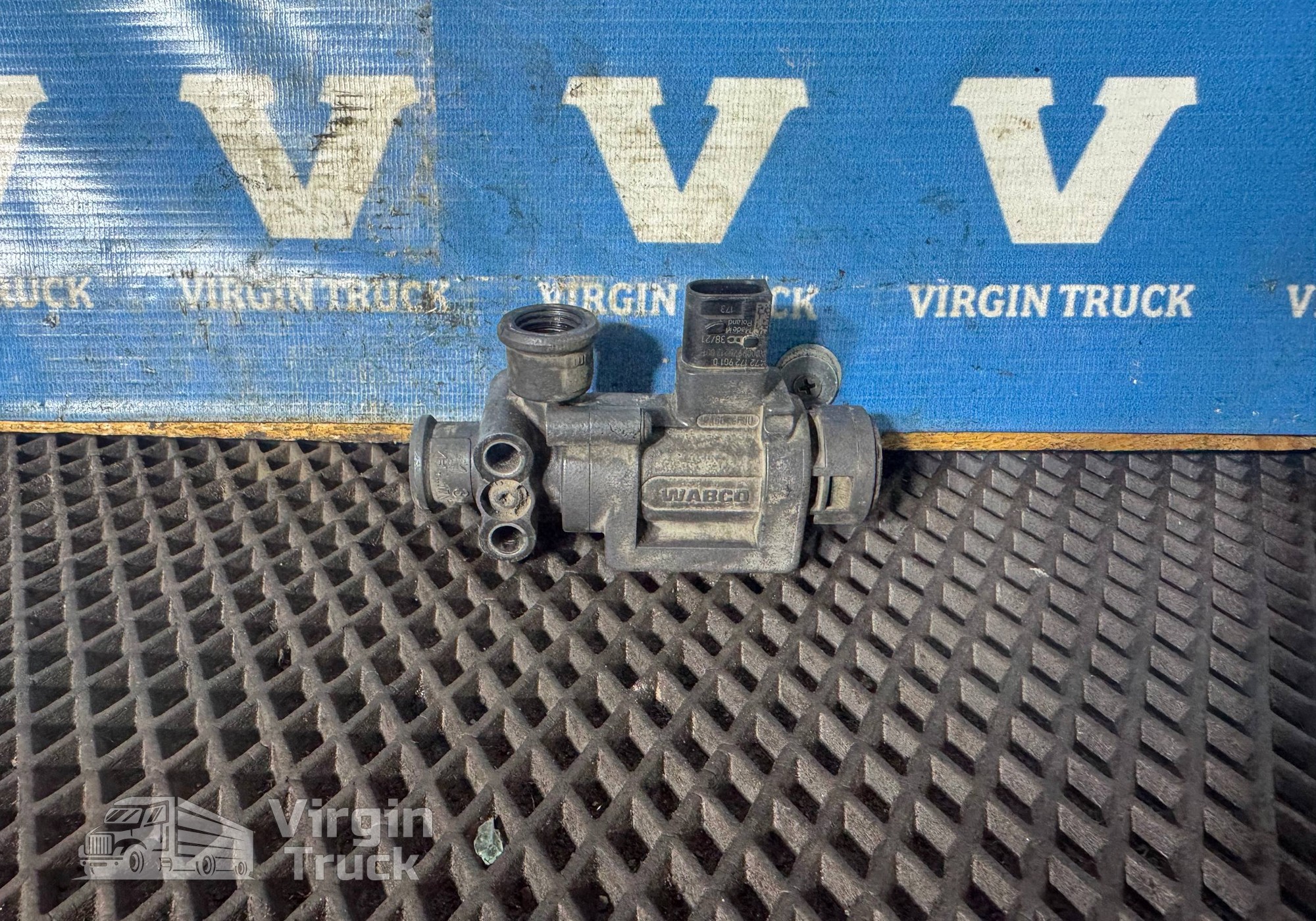 0009975212 Клапан электромагнитный 2021 года! для Mercedes-Benz Actros MP1 (с 1996 по 2003)