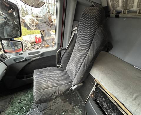 Сиденье переднее правое для Mercedes-Benz Actros MP3 (с 2008)