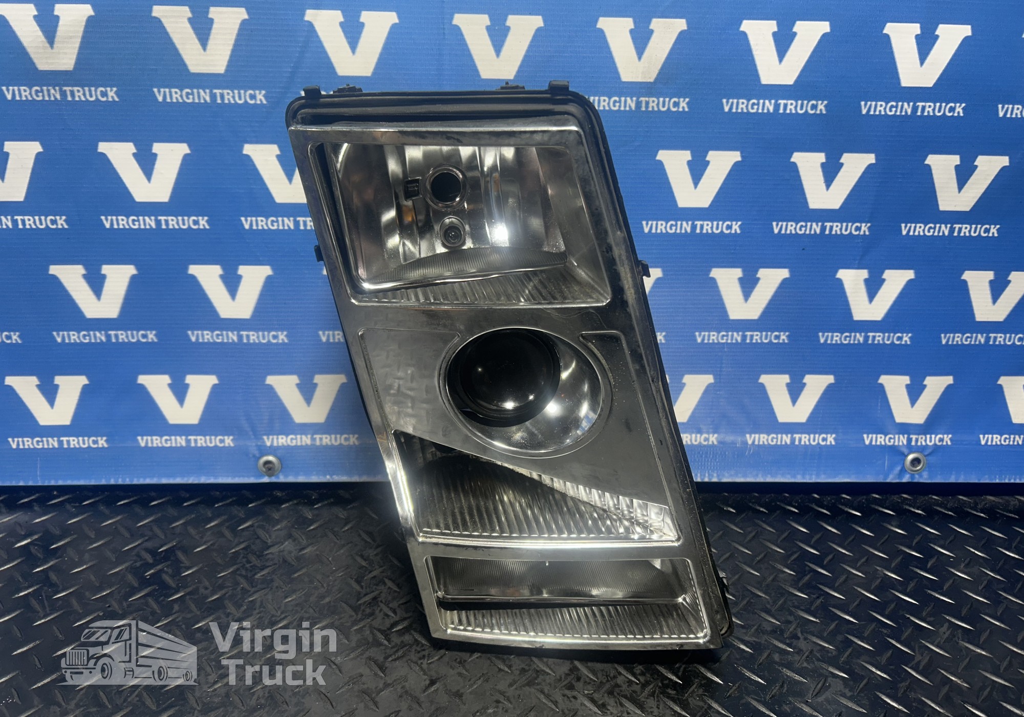 22239247 Фара для Volvo FH 4 (с 2012)