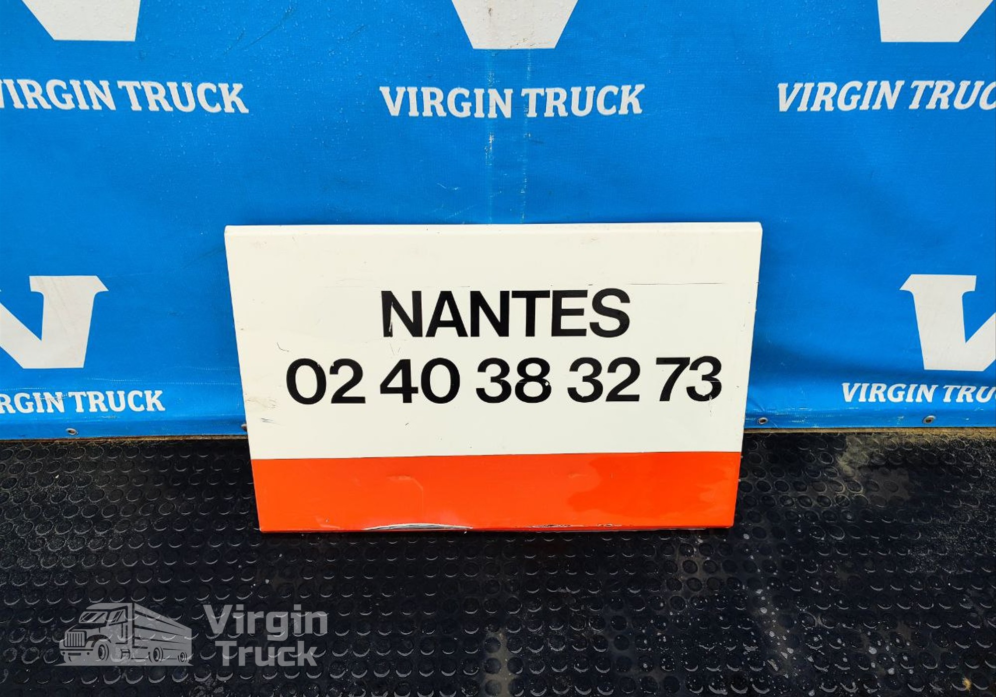 1311495 Крышка инструментального ящика для Daf XF105