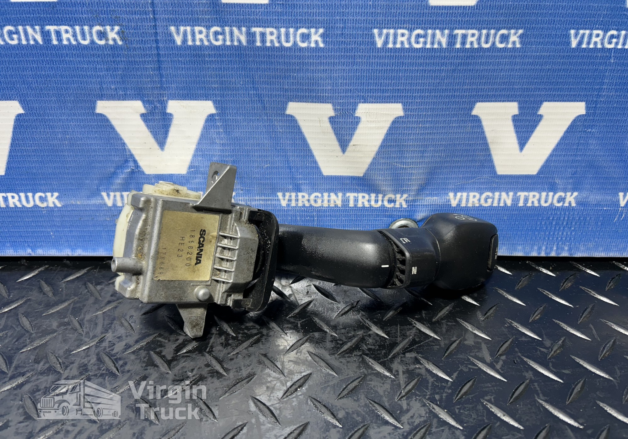 1858200 Переключатель подрулевой для Scania 5-series G (с 2004 по 2016)