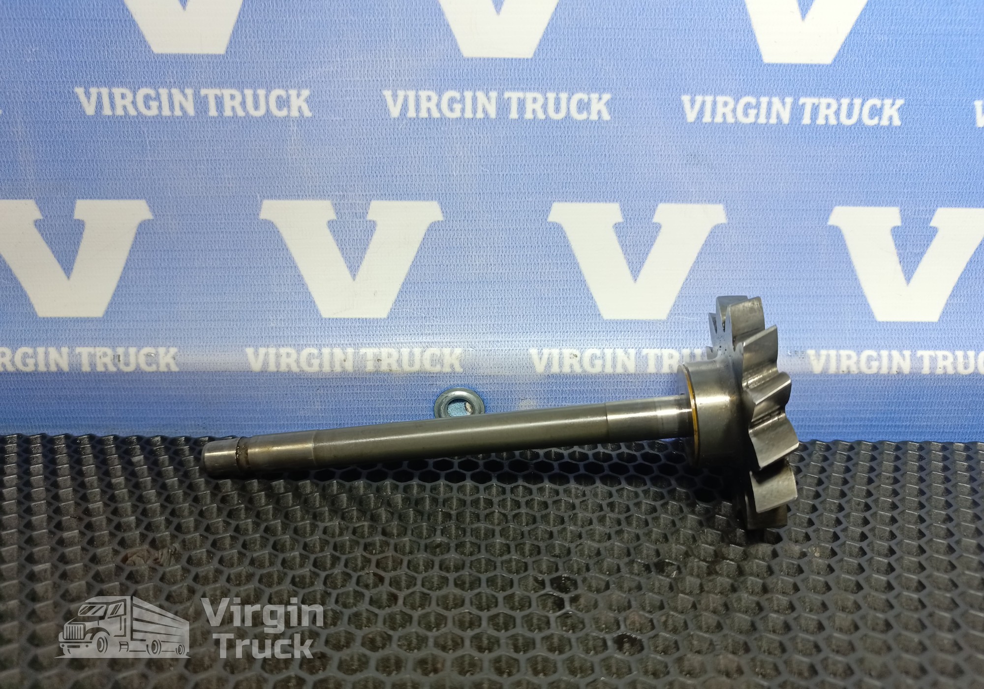 1069944 Привод масляного насоса МКПП VT2412B для Volvo FH