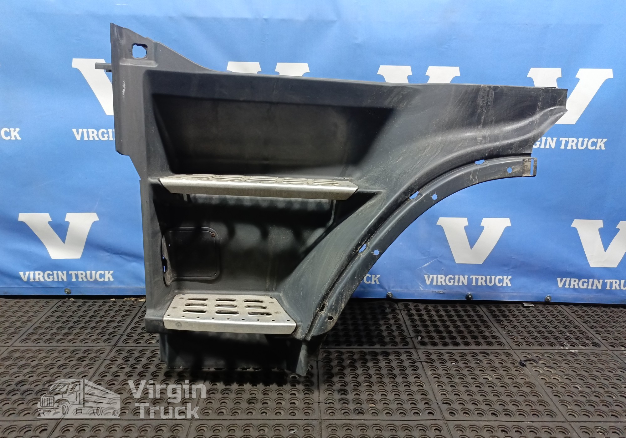 Подножка для Volvo FH 3 (с 2008 по 2012)