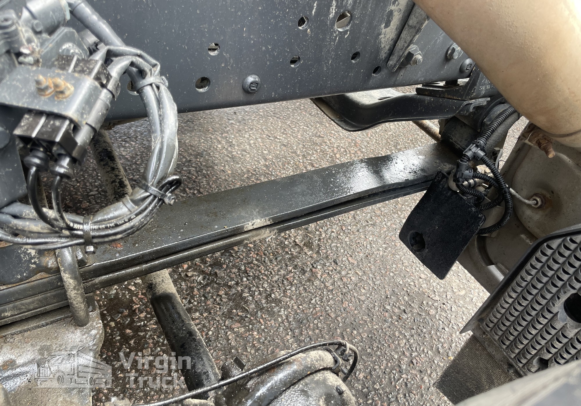 A0003200202 Рессора передняя 2-х листовая 2017г. для Mercedes-Benz Axor