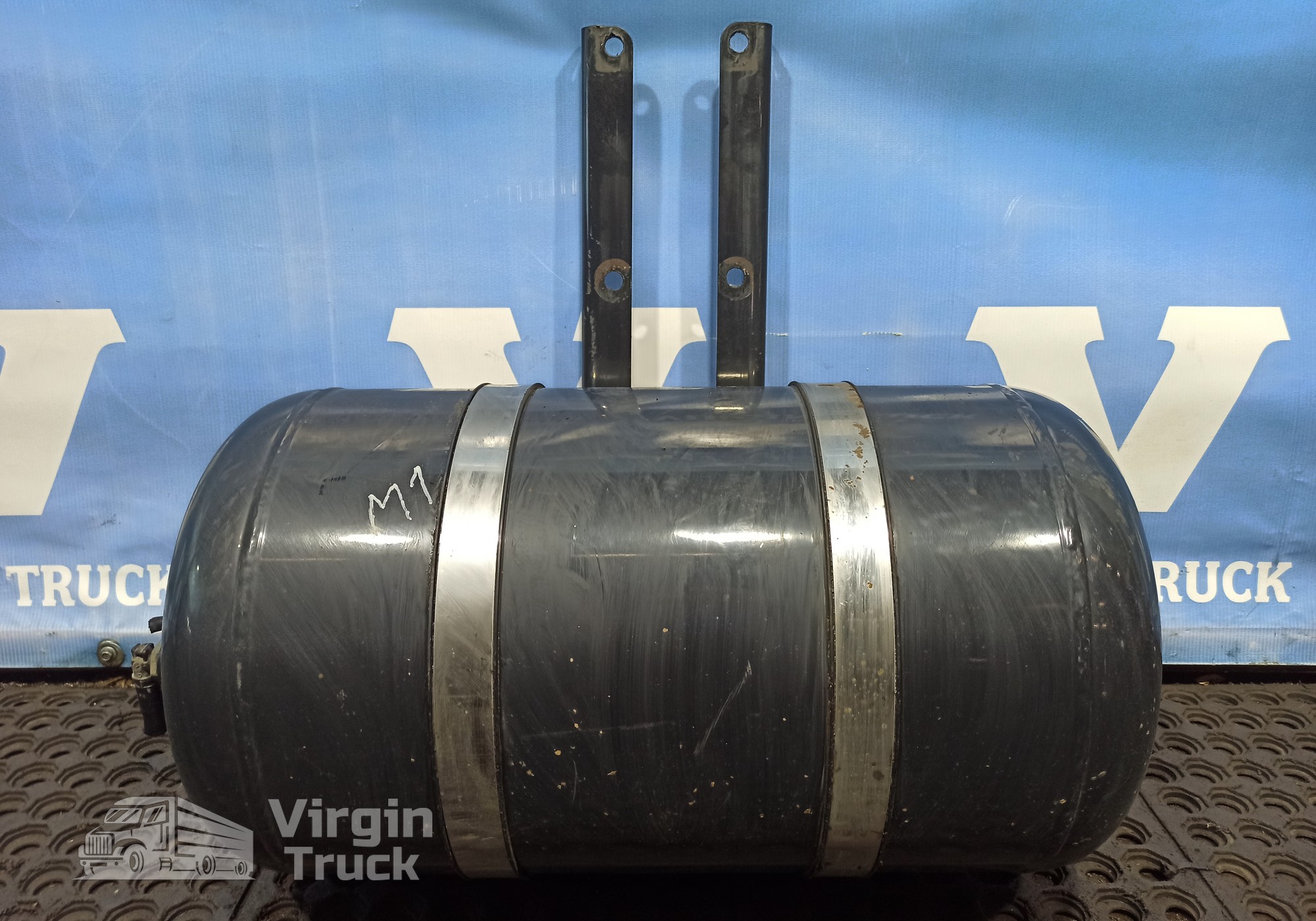 81514016015 Ресивер воздушный 40L для Man TGX II (с 2012)
