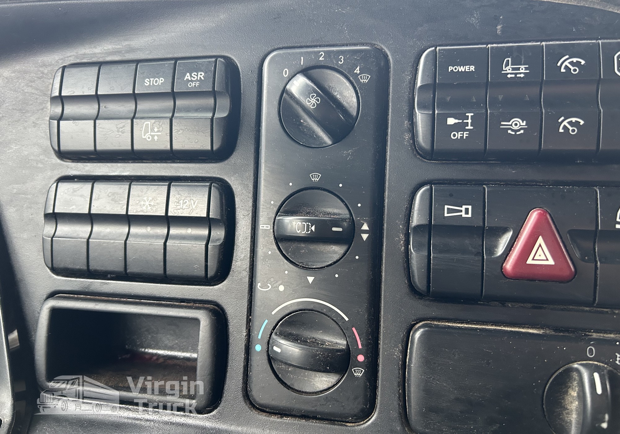 A9438200026 Блок управления климатом для Mercedes-Benz Actros MP3 (с 2008)